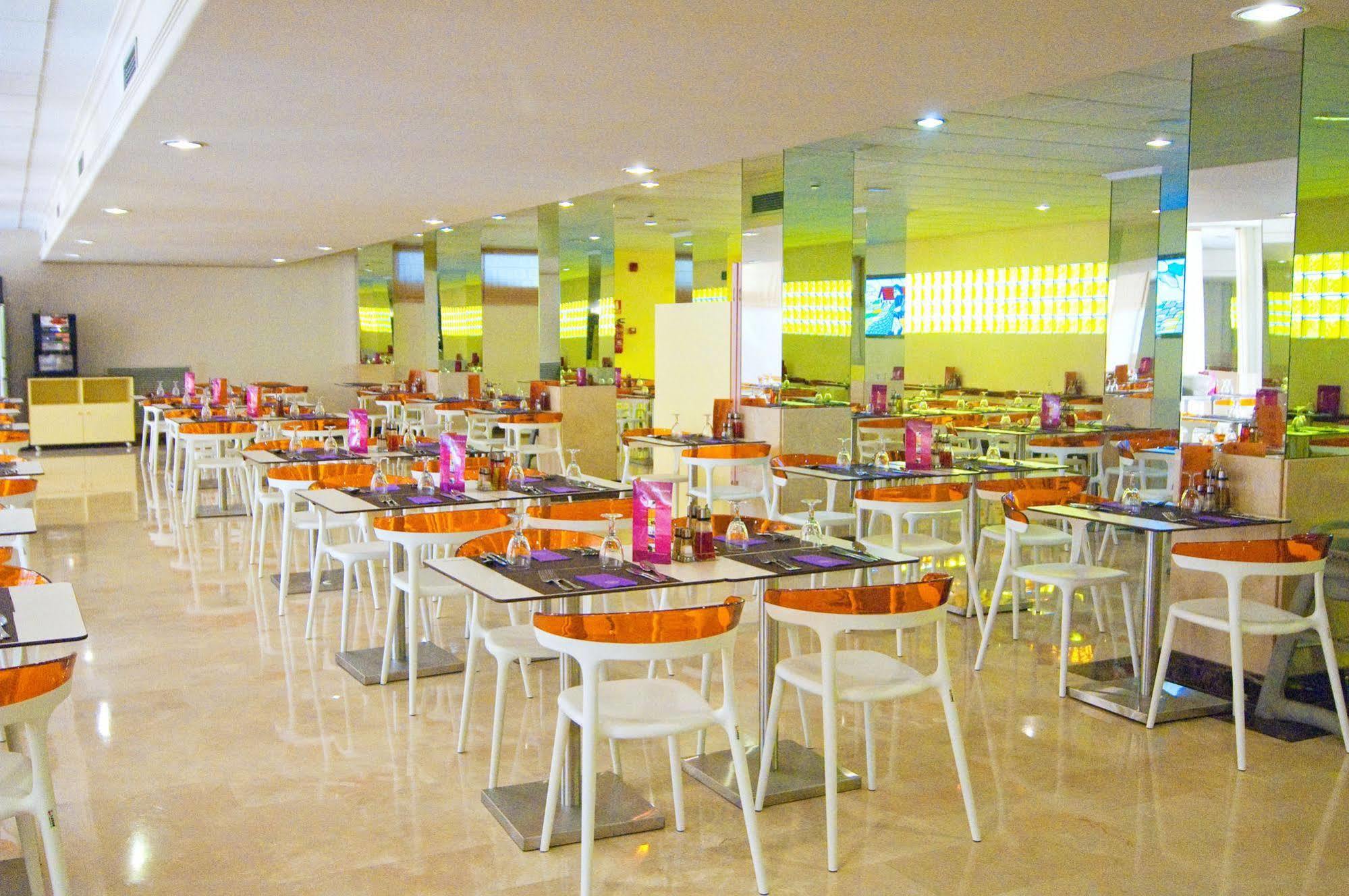 Hotel Servigroup Orange Benidorm Esterno foto